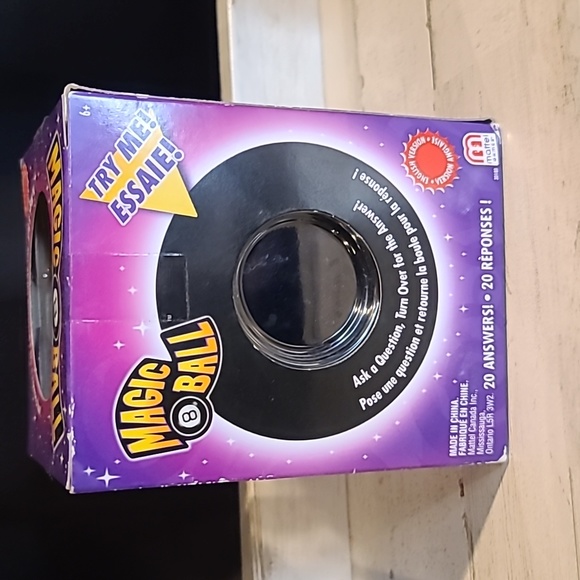 Magic 8 Ball - Ask Questions and See What Answers You Get! - Picture 6 of 12